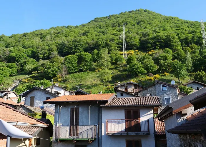 Nyaraló Rustico Casa Marie Mit Seeblick-dachterasse *